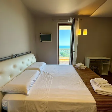 L'orizzonte Bed and Breakfast Μπαρλέτα